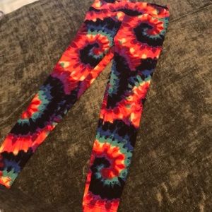 Tie dye ladies leggings like new!